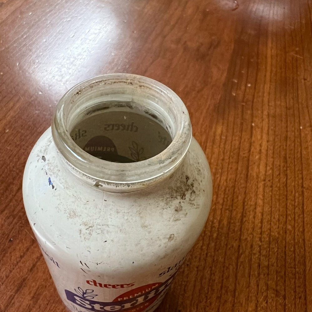 Vintage Sterling wide-mouth glass beer bottle - Picture 4 of 7